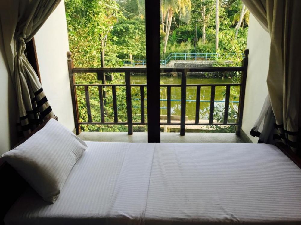 Deluxe Triple Room (Lagoon View), Lagoon Bouitique Hotel 4*