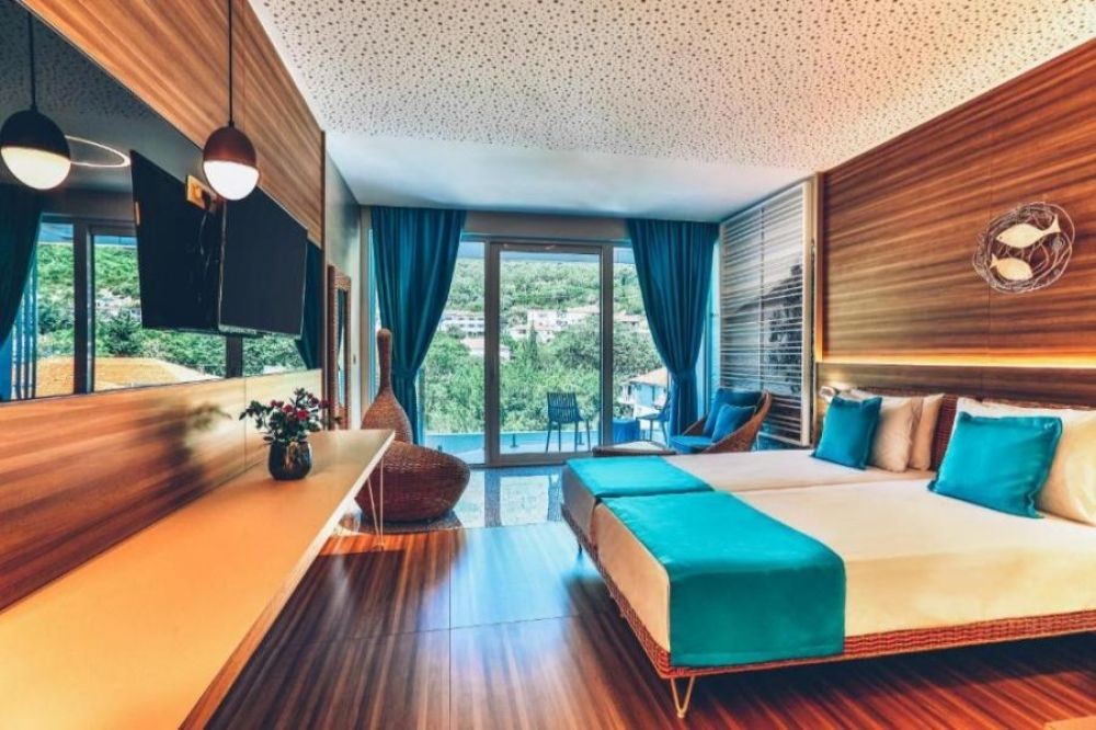 Deluxe Standard/Side Sea View, Carine Hotel Kumbor (ex. Iberostar Selection) 4*