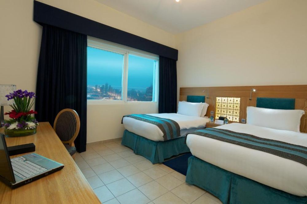 Two Bedroom Suite, Tamani Hotel Marina 5*