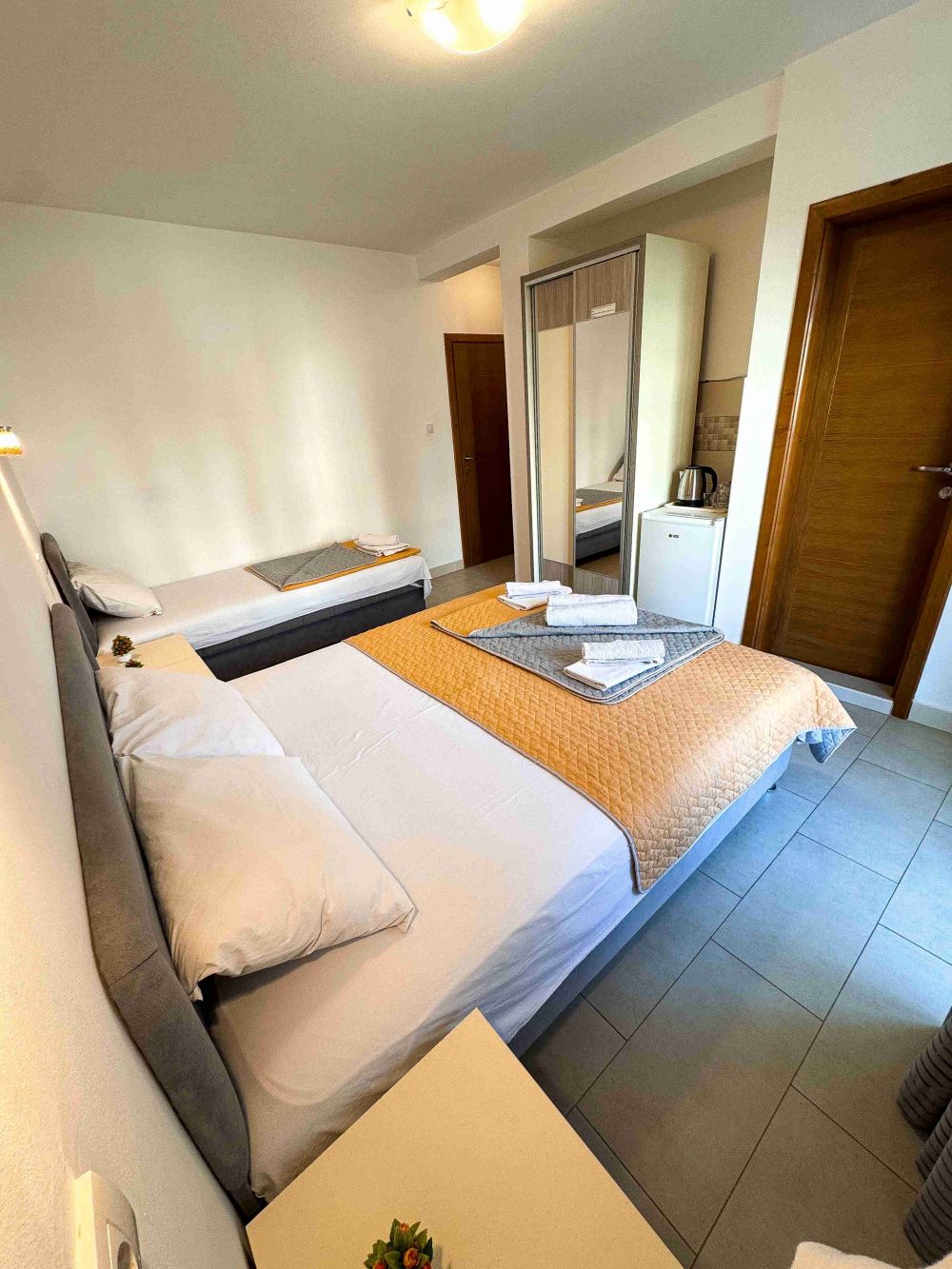 TRPL room, DMD Budva 3*