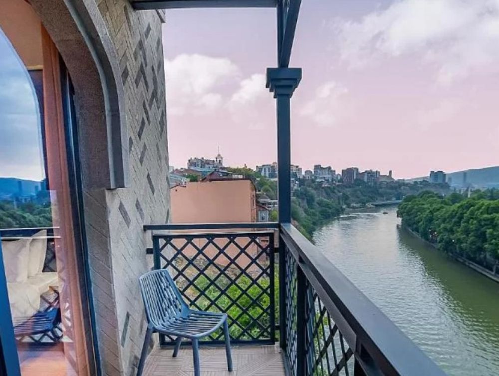 Standart/Standart Street View/Standart River View, Sandali 4*