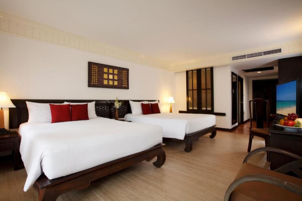 Deluxe Room/ Deluxe Ocean Wing, Seaview Resort Khao Lak 4*