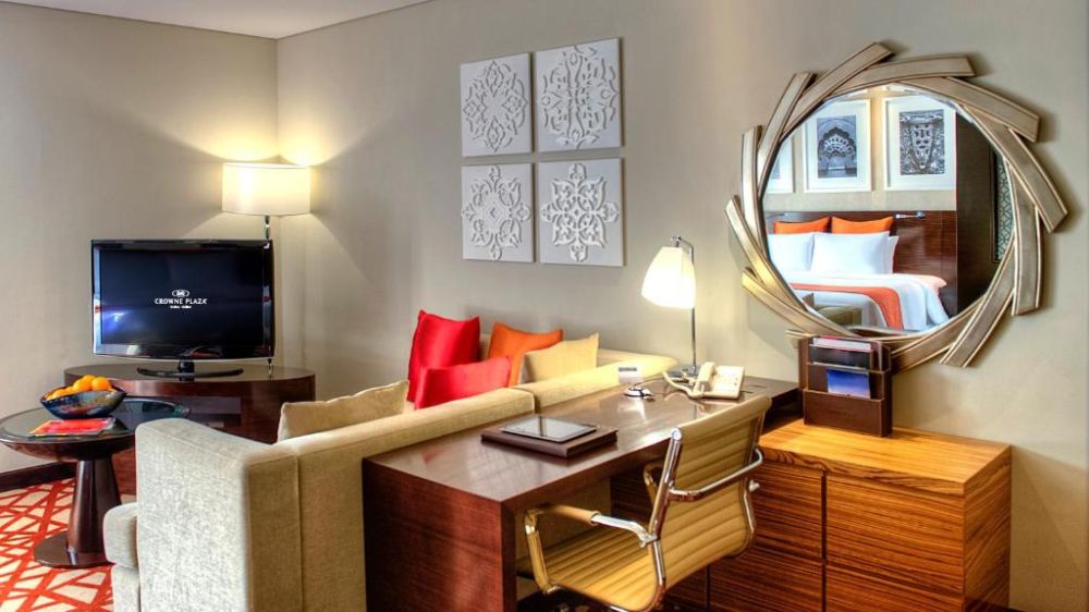 Junior Suite, Crowne Plaza Dubai Deira 5*