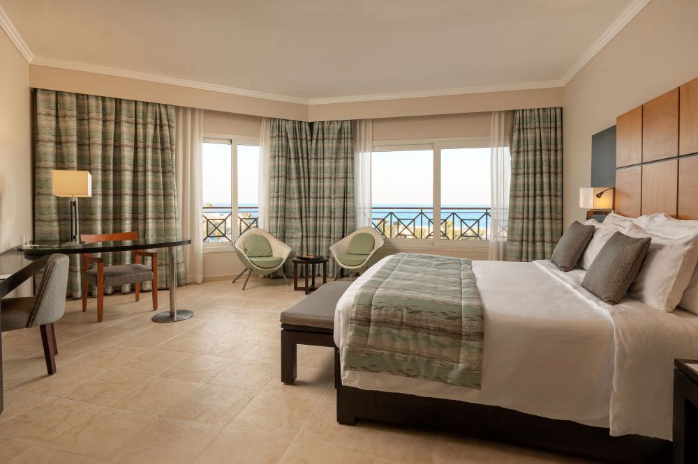 Executive Suite, Cleopatra Luxury Resort Sharm El Sheikh 5*