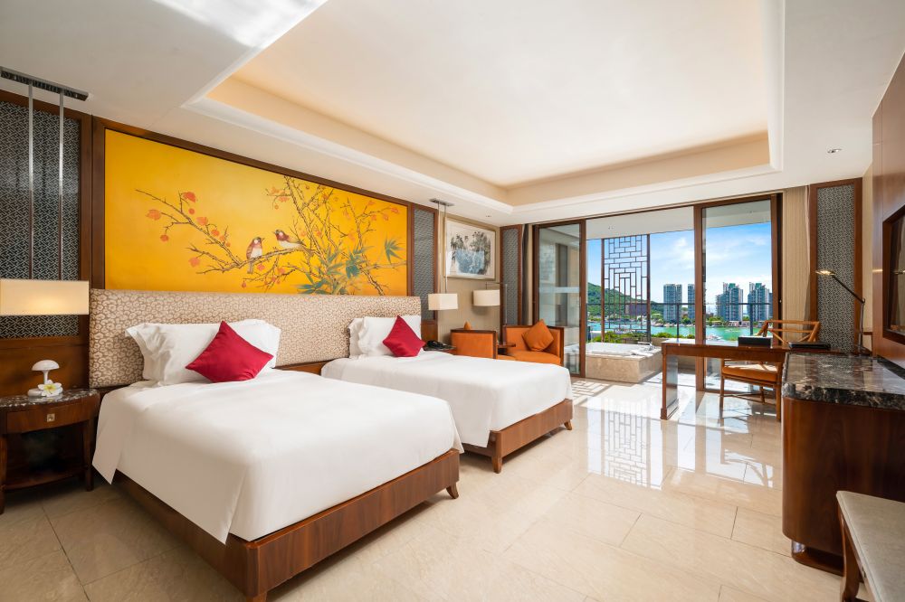 Sea View Room, Four Seasons Ocean Courtyard 4*