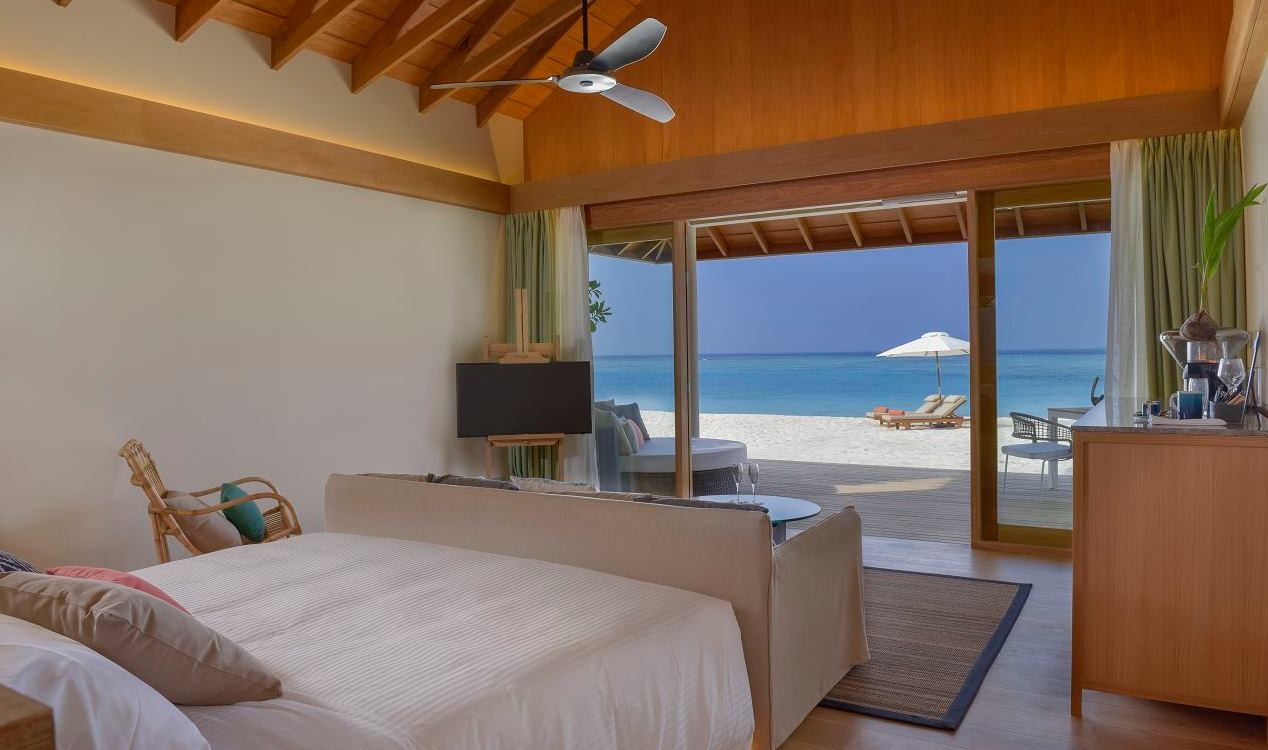 Beach Villa, Emerald Faarufushi Resort & SPA 5*