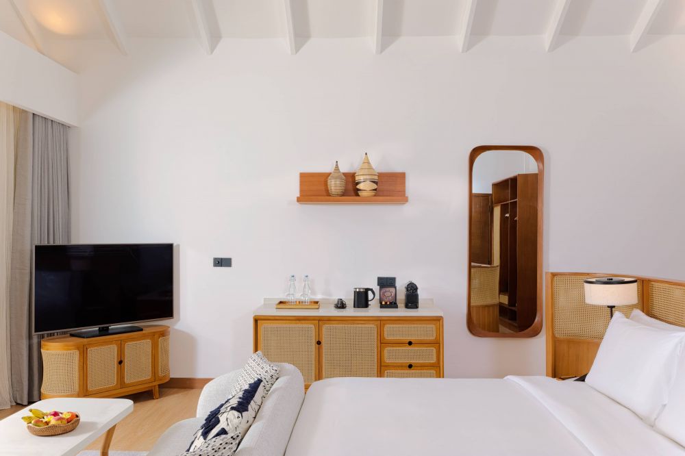 Beach Villa, DusitD2 Feydhoo Maldives 5*