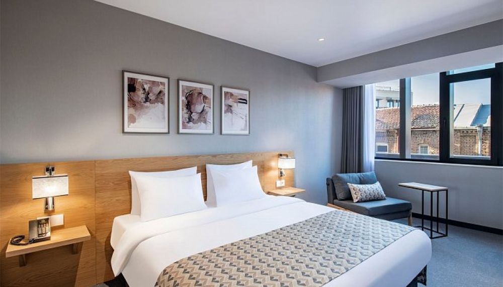 Superior twin, Clocks 4*