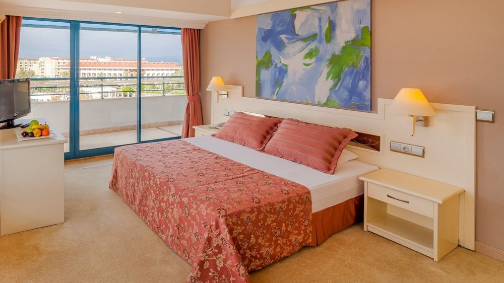 Sunrise Jakuzzi Suite, Sunrise Resort Special Rooms 5*