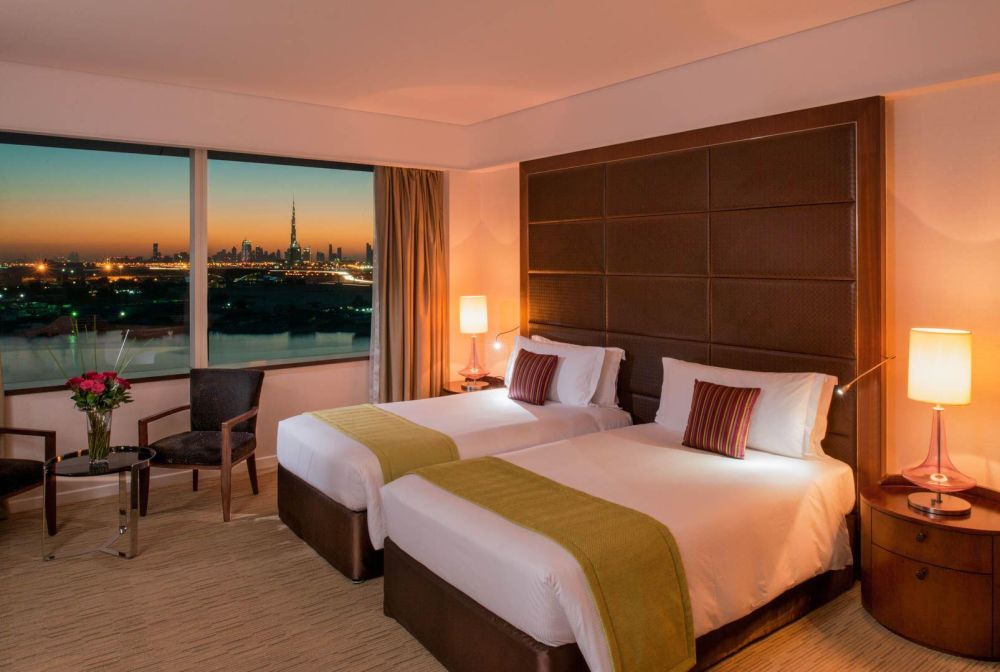 Deluxe, Crowne Plaza Dubai Festival City 5*