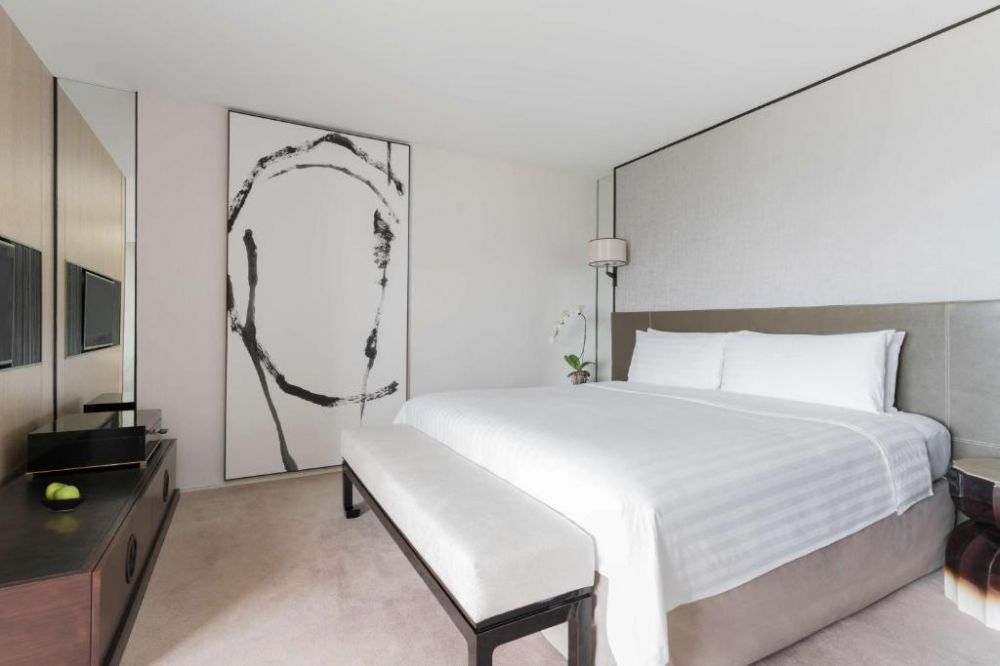 Horizon Club Junior Suite (Tower Wing), Shangri-La Hotel Singapore 5*