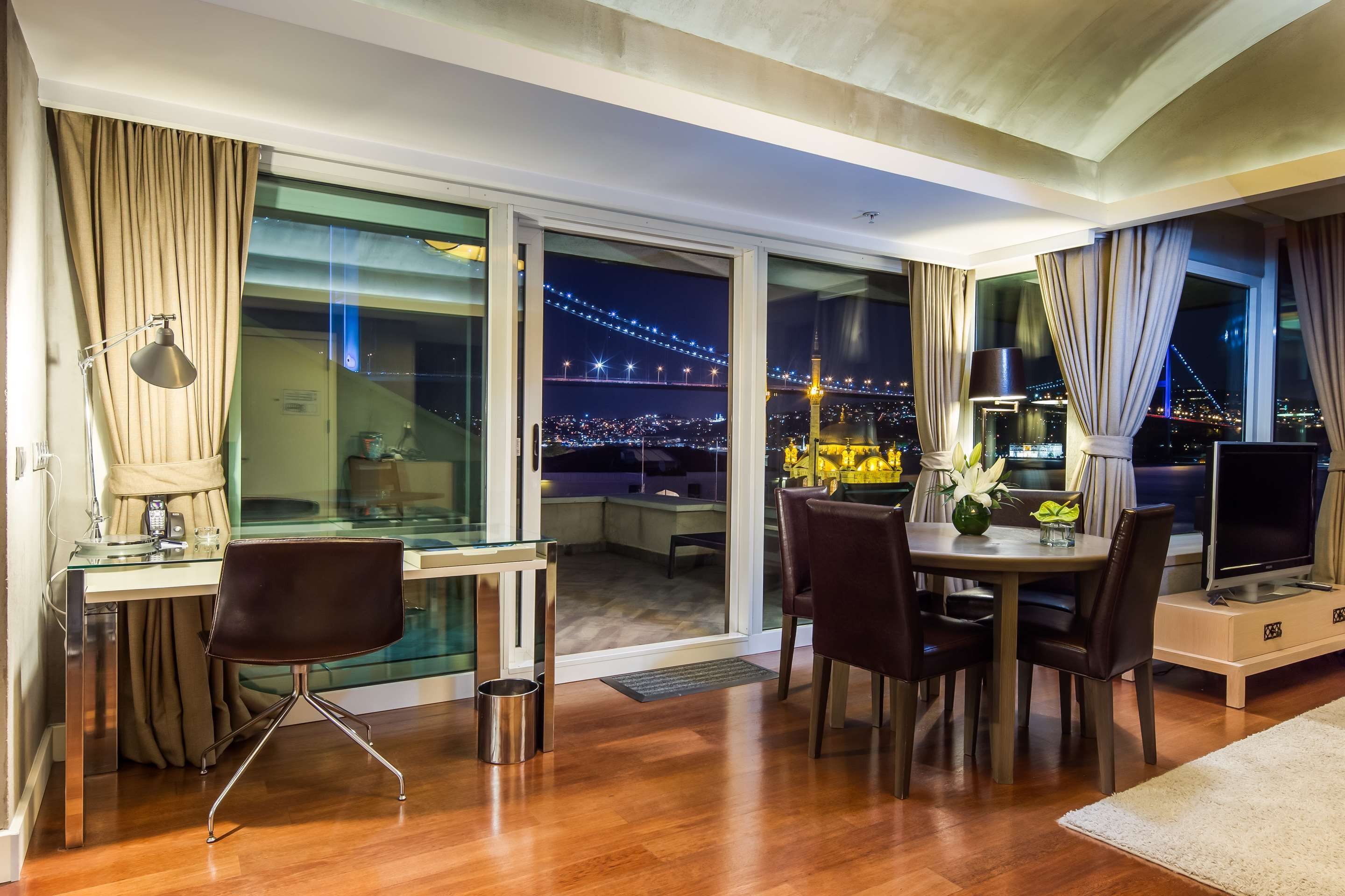 Suite, Radisson Blu Bosphorus Hotel 5*