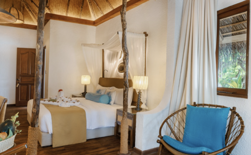 Deluxe Bungalow, Makunudu Island | Adults Only 12+ 4*