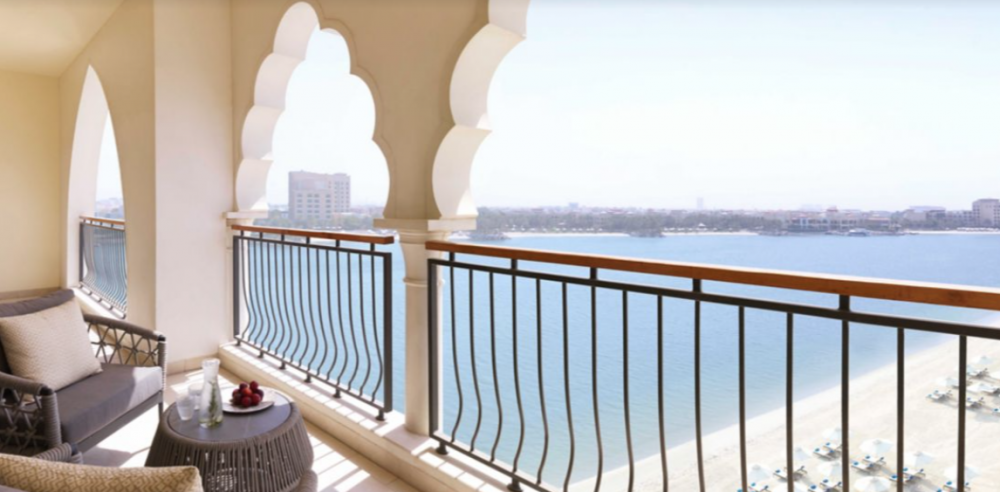 Executive Suite, The Ritz Carlton Abu Dhabi Grand Canal 5*