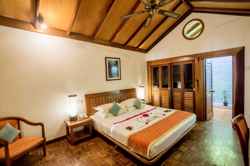 Reethi Sunset Villa, NH Collection Maldives Reethi Resort (ex. Reethi Beach Resort) 4*