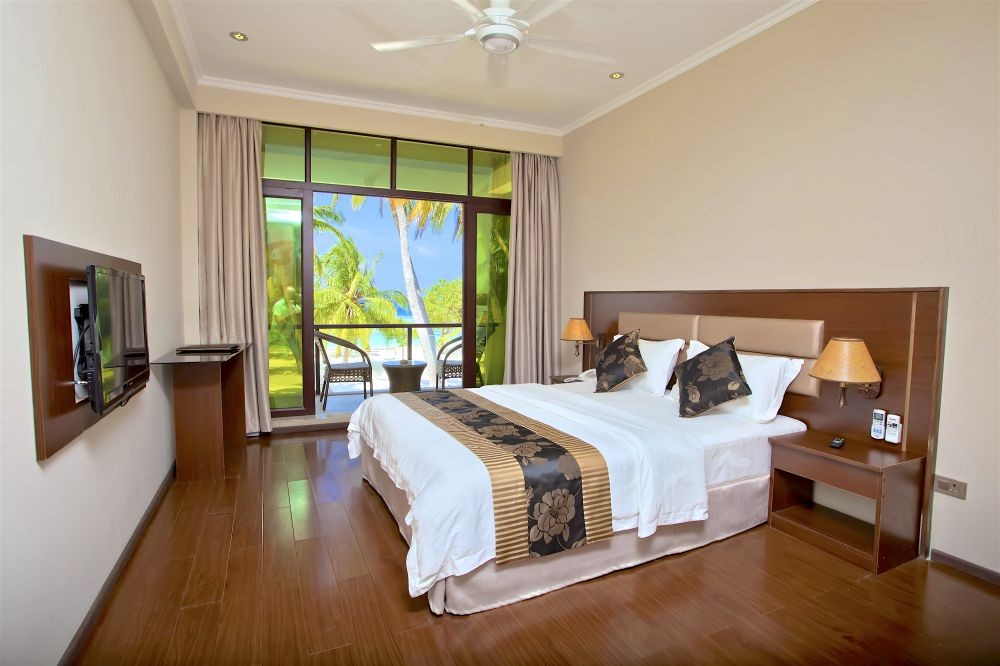 Deluxe Double Room with Balcony and Sea View, Kaani Beach Hotel 1*