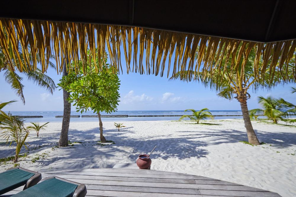 Premium Beach Bungalows, Kuredu Island Resort 4*