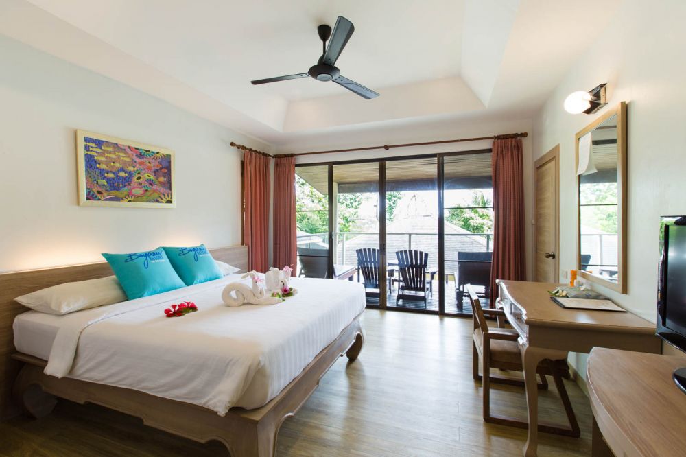 Premier Deluxe Room, Phi Phi Bayview Premier 3*