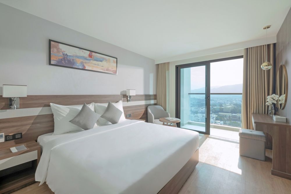 Deluxe City View, Panama Nha Trang 5*