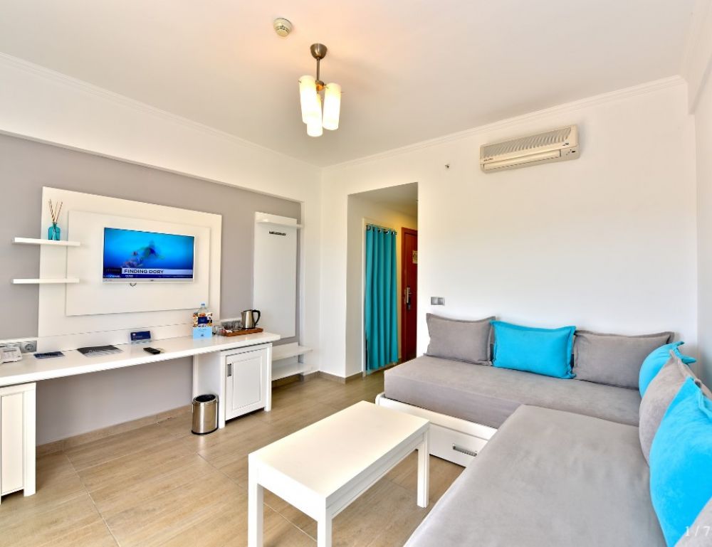 Suite With Slidung Door, Tui Blue Tropical 5*