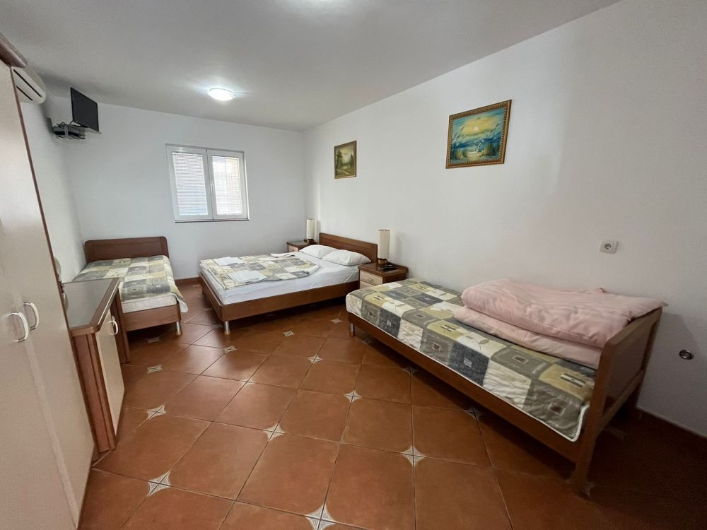 DBL+2 Extra Bed, Nikolaselena (Cat. A) 3*