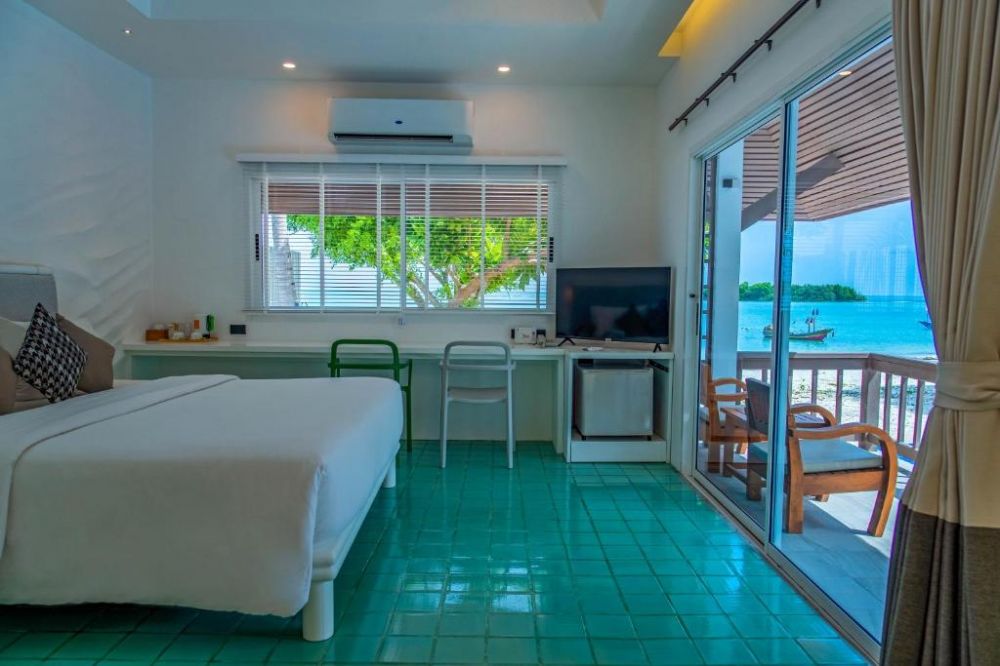 Beachfront Villa, Samui Natien Resort 3*