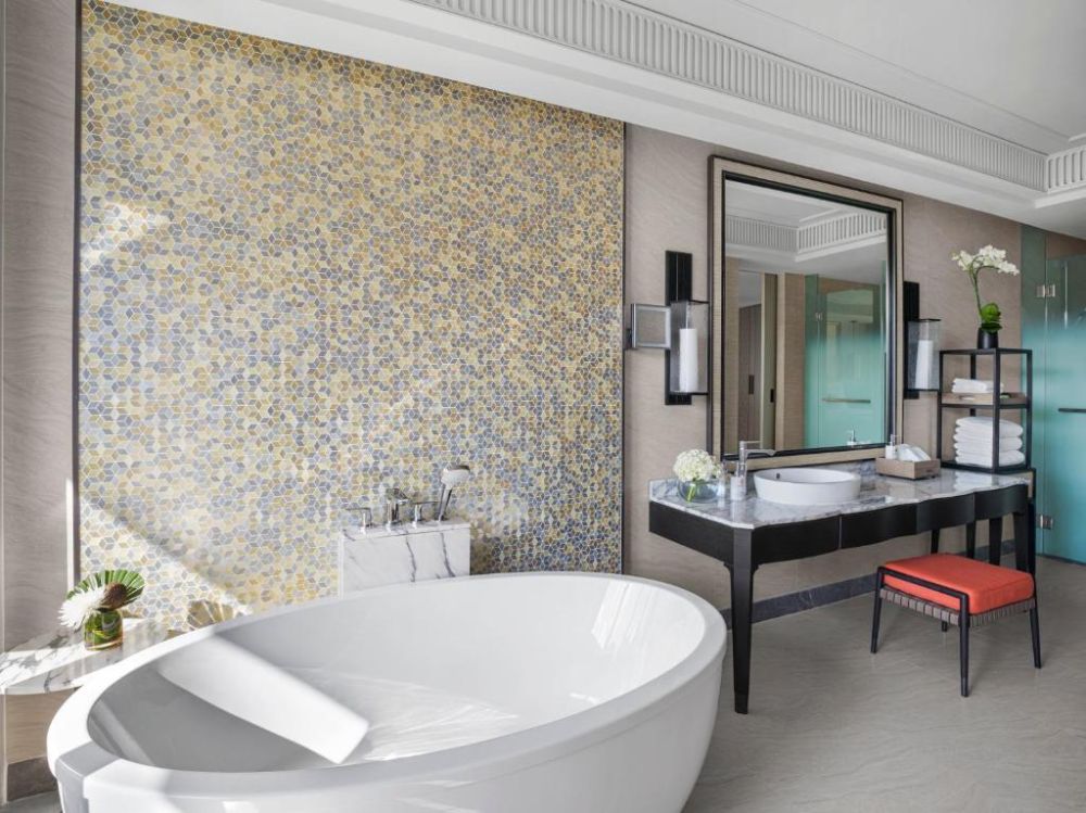 Classic Room PV/ MV, Intercontinental Phuket Resort 5*