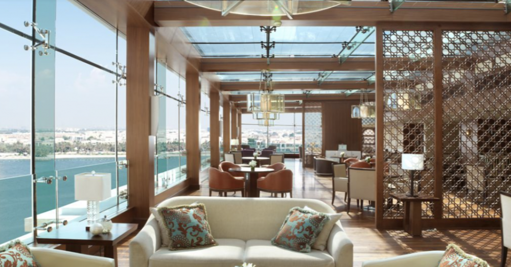 Club Room, The Ritz Carlton Abu Dhabi Grand Canal 5*