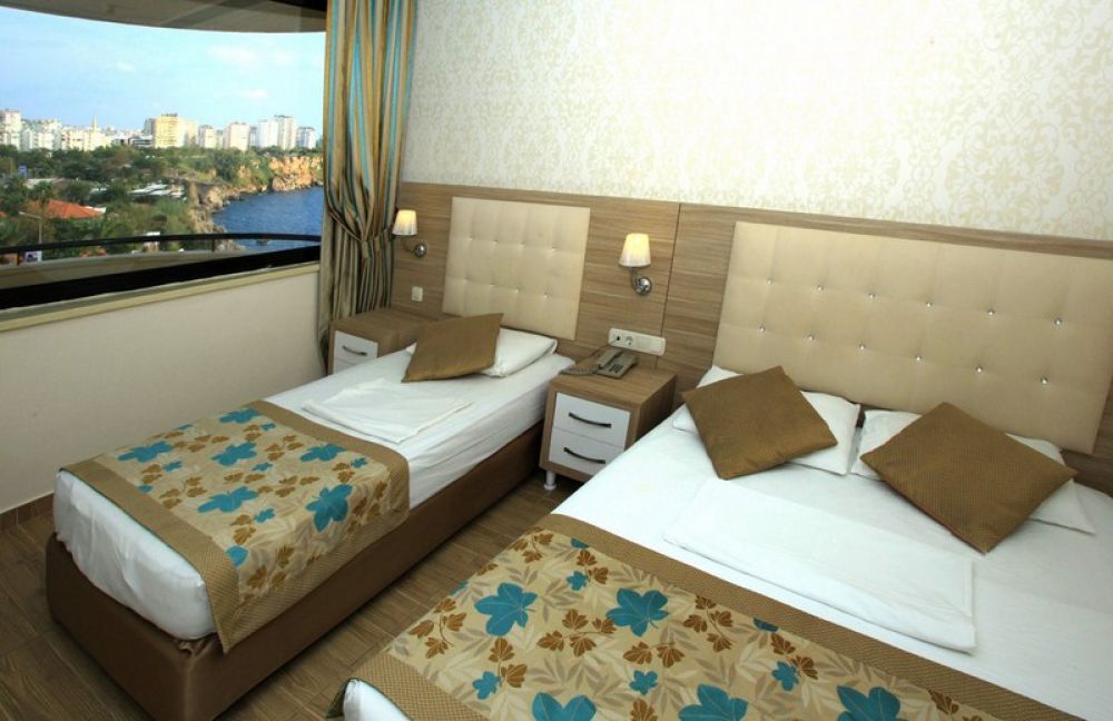 Standard Room, Cender Hotel 4*