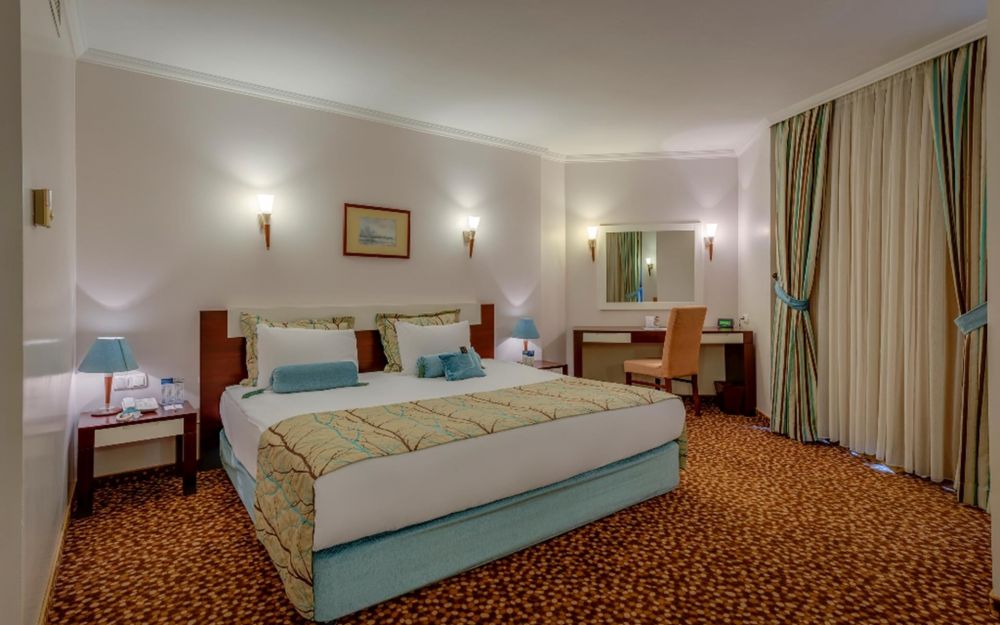 Suite Room, Best Western Plus Khan Hotel 4*