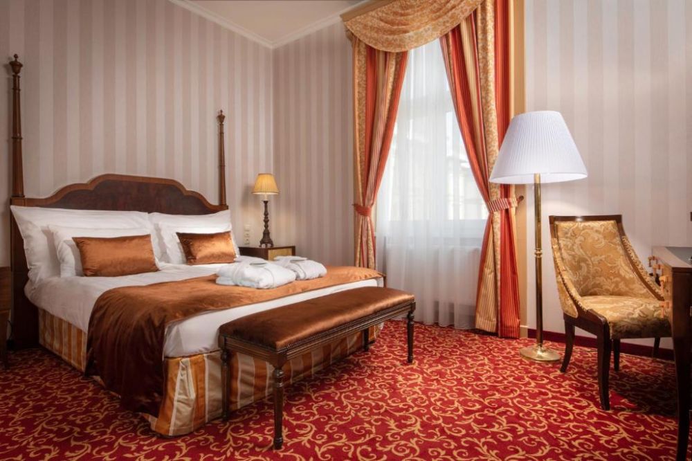 De Luxe, Ensana Grand Margaret 4*