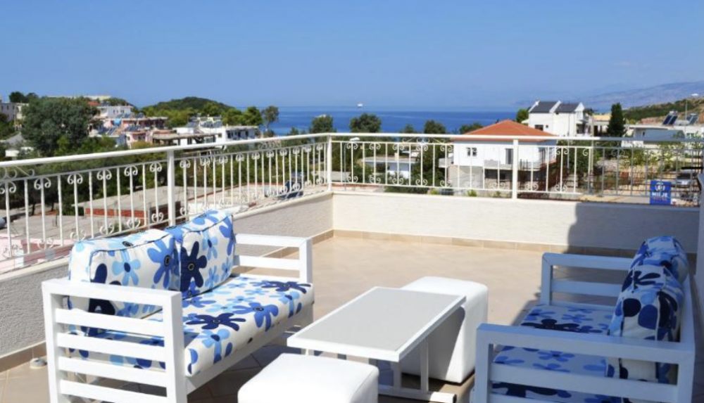 Three-Bedroom Apartment, Vila August 3*