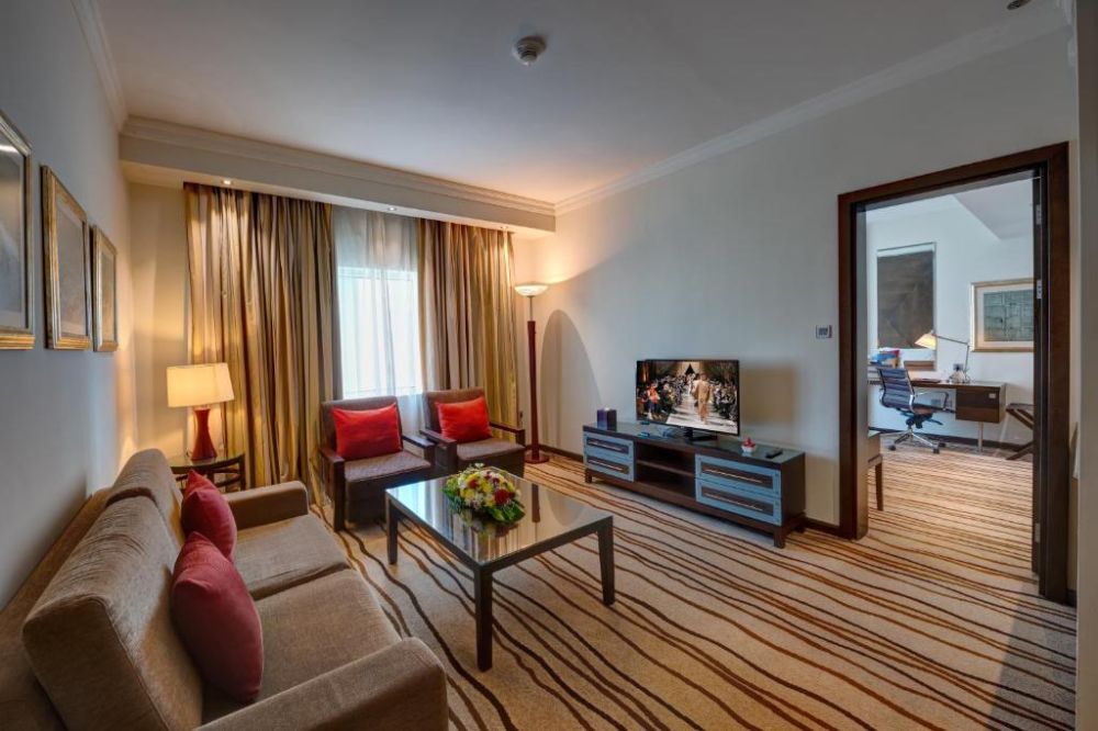 One Bedroom Suite, Media Rotana 5*