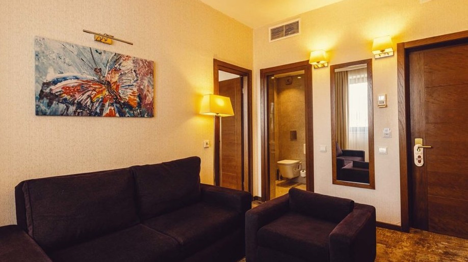 Deluxe suite, Coste 4*