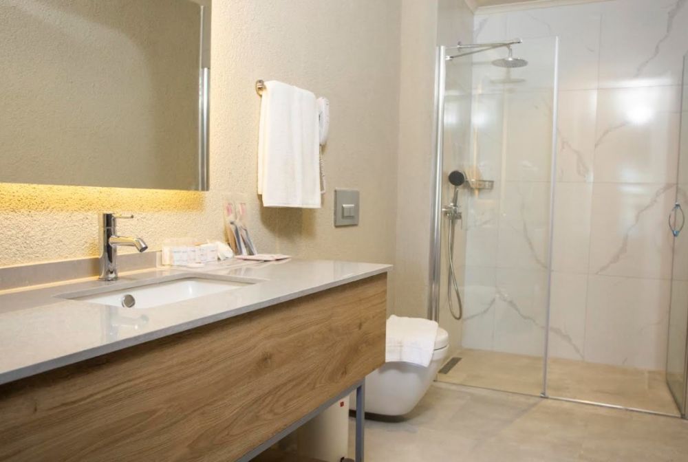 Club Sea View Room/ Land View Room, Yasmin Bodrum Resort 5*
