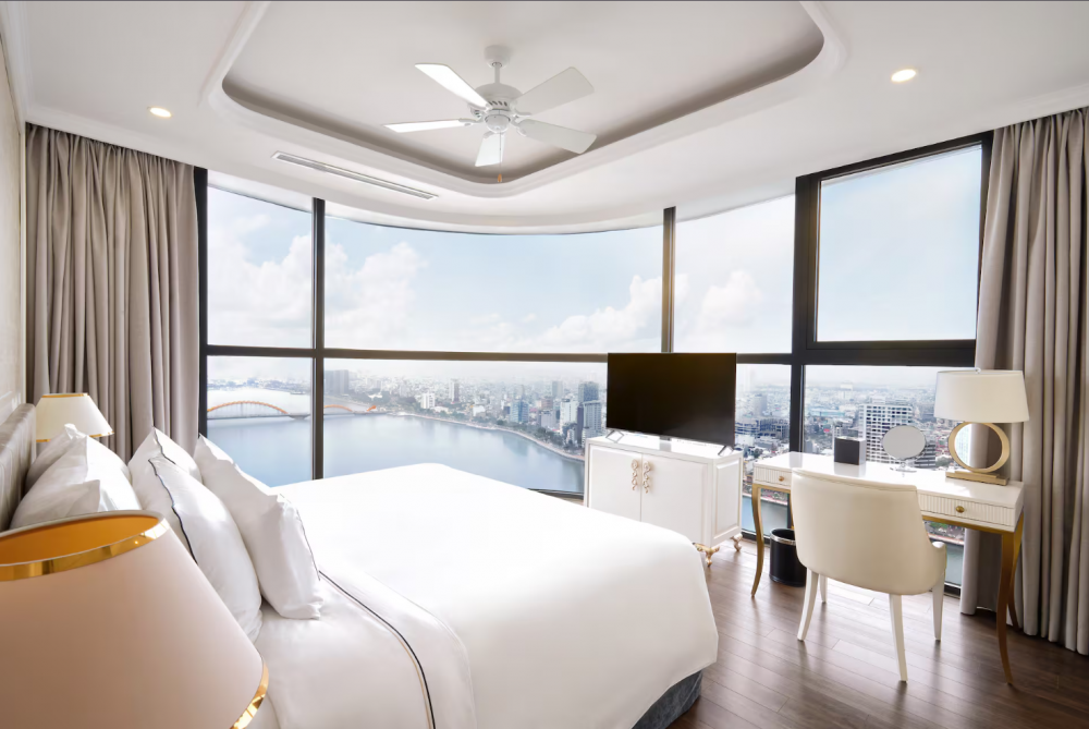Suite Panoramic River View, Melia Vinpearl Danang Riverfront 5*