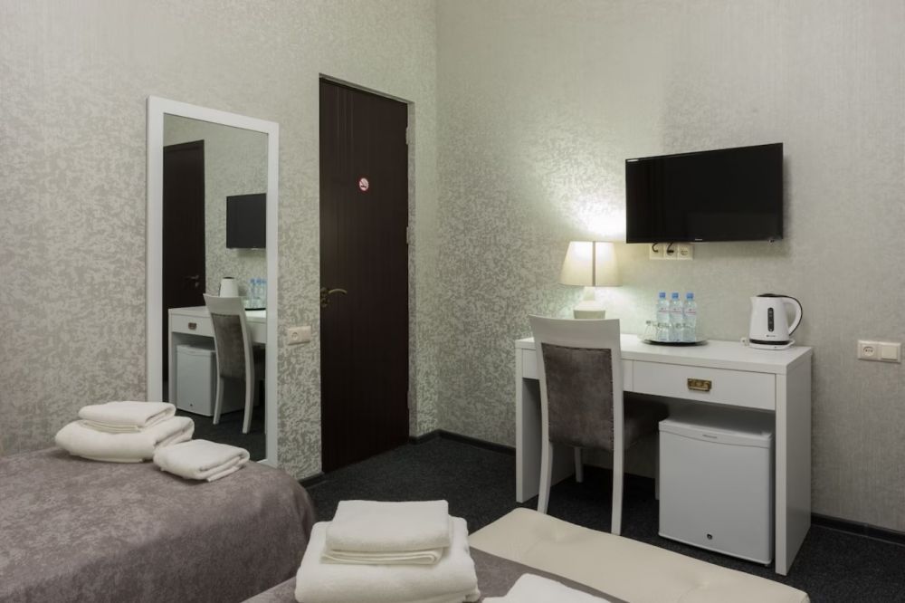 Triple Room, Piazza Tbilisi 3*