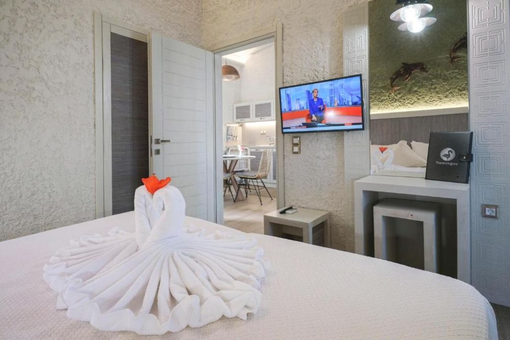 Superior Deluxe Apartment, Flamingos Hotel Apartments 3*