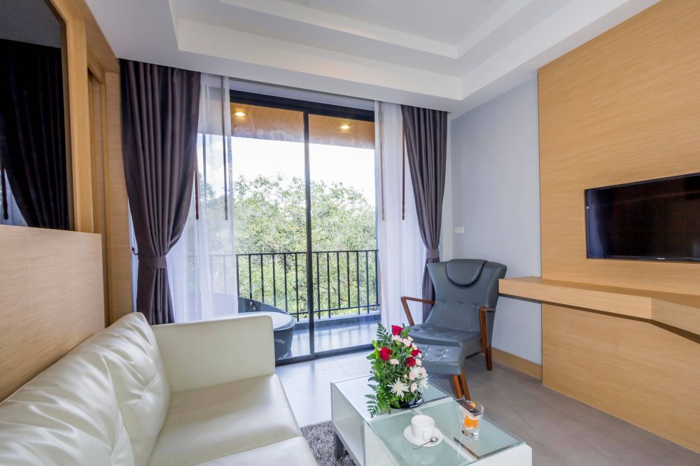 Wow Apple (Family Suite with Bathtub), Apple A Day Resort 4*