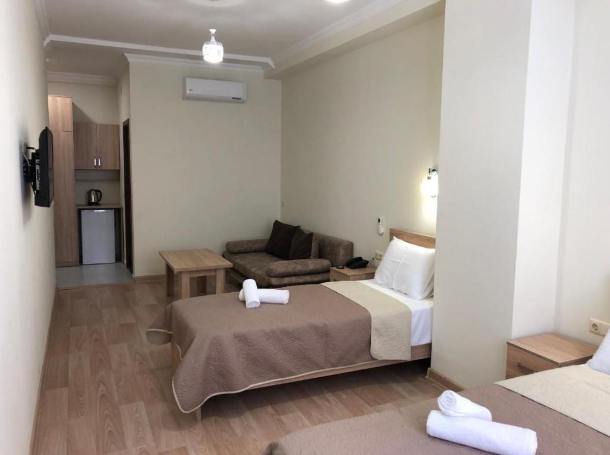 DELUXE DOUBLE ROOM WITH 2 SEPARATE BEDS, Belugo 4*