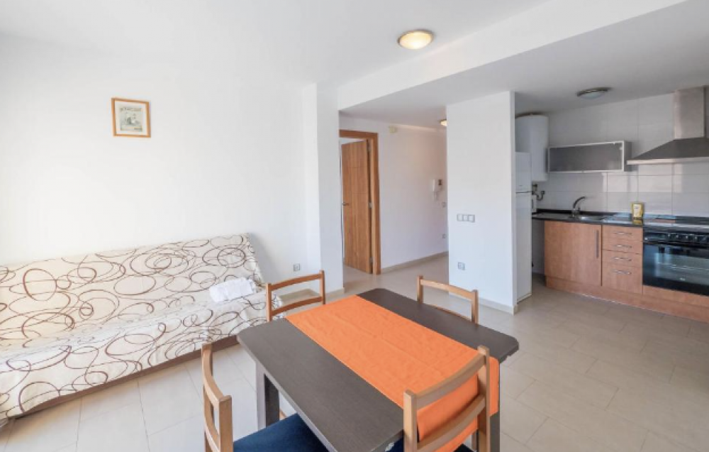 One Bedroom Apartment 4 pax, AR Espronceda 3*