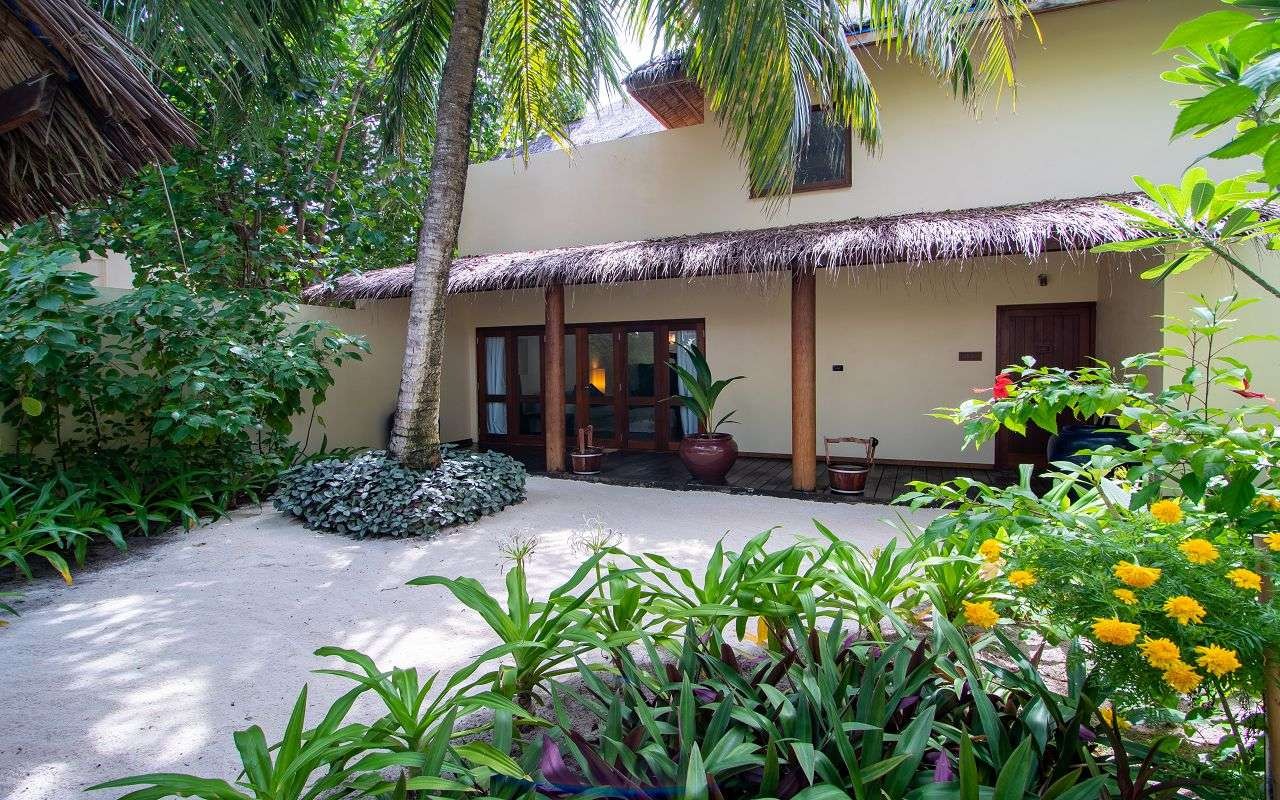 3-Bedroom Beach Suite, Mirihi Island Resort 5*