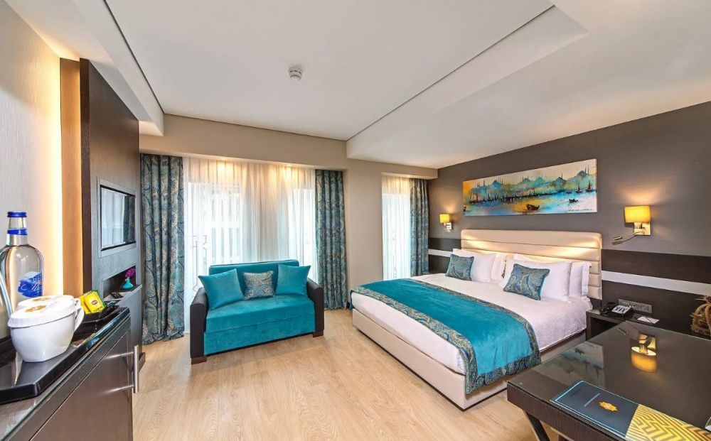 Deluxe, Mukarnas Taksim Hotel 4*