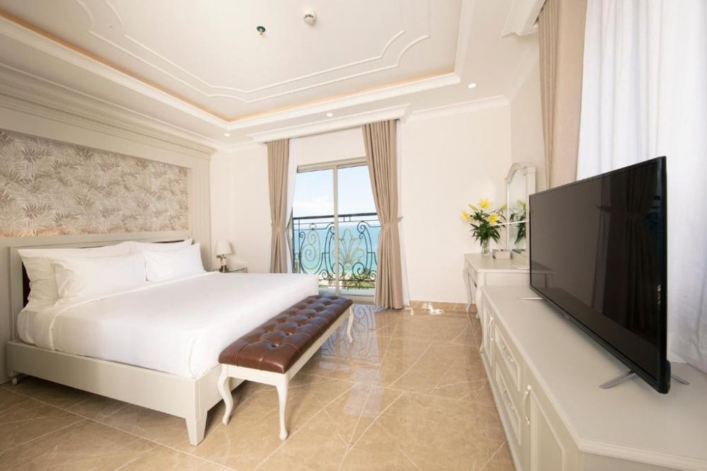 Deluxe Room OV, MerPerle Beach Hotel 4*