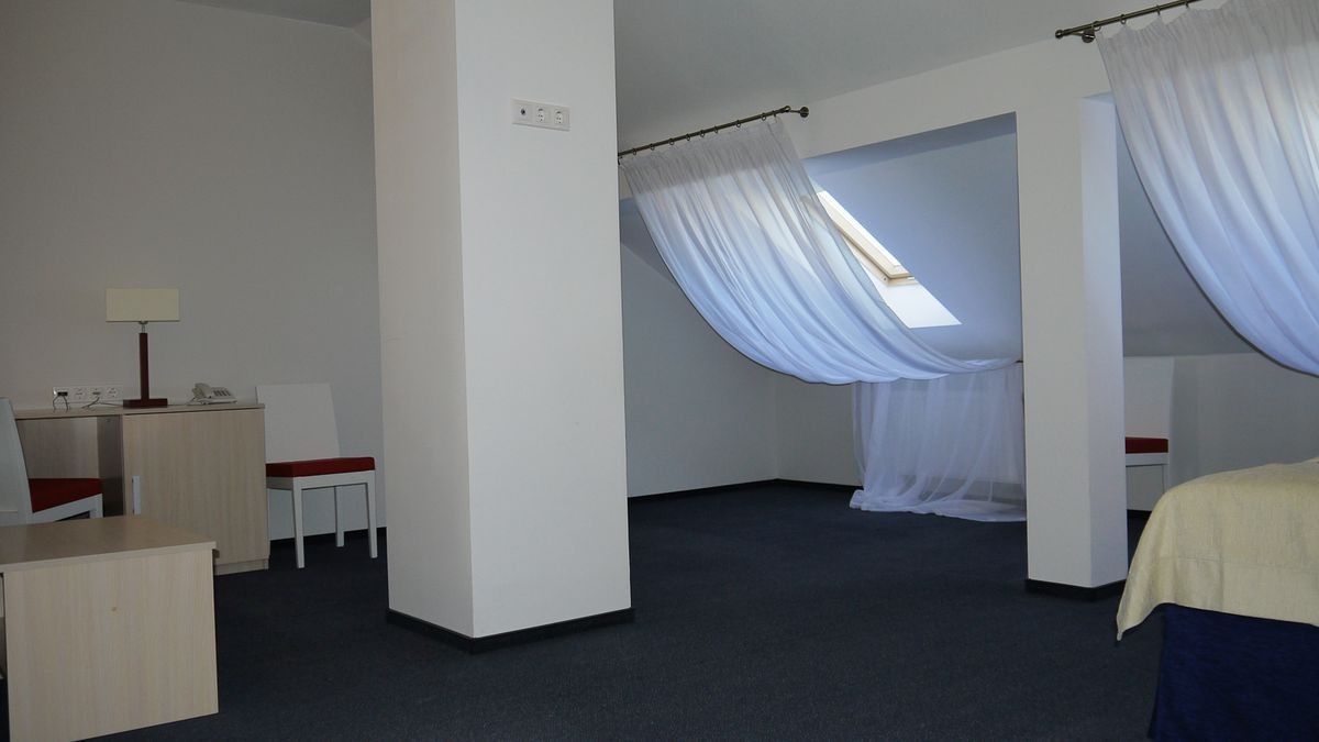 Patriarch's Suite, Reikartz Почаев 3*