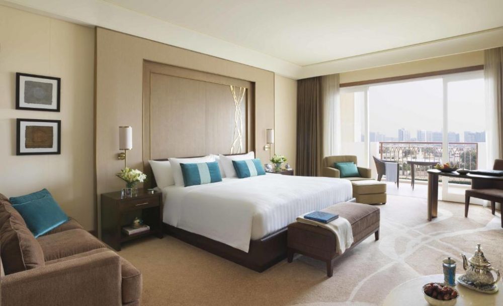 Deluxe Balcony/ Mangroves Room, Anantara Eastern Mangroves Abu Dhabi 5*