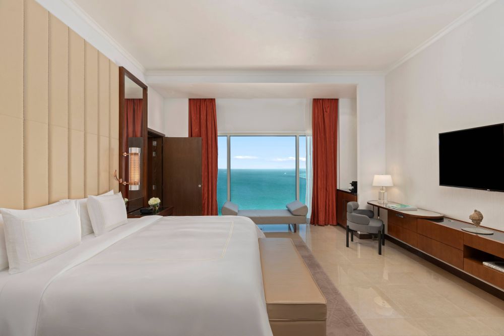 Two-Bedroom Family Suite, Rixos Marina Abu Dhabi 5*