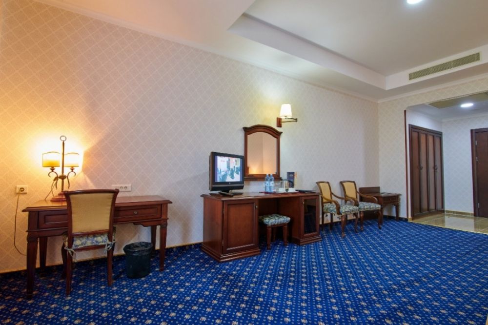 Studio, Grand Hotel Victory 5*