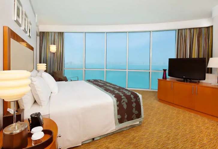 Suite, Hilton Doha 5*