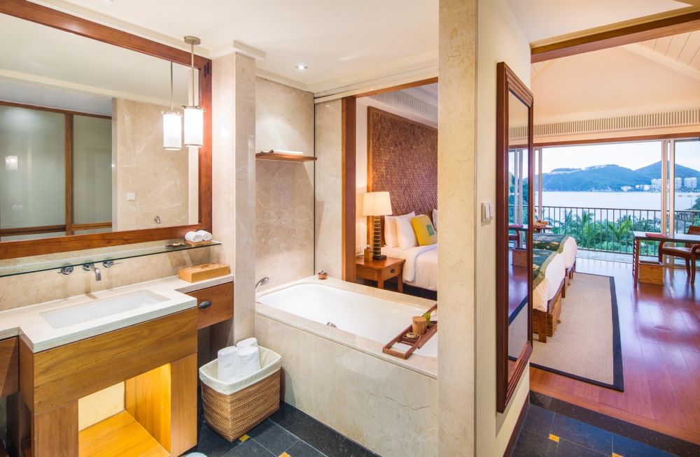 Ocean View Room, Mandarin Oriental Sanya 5*